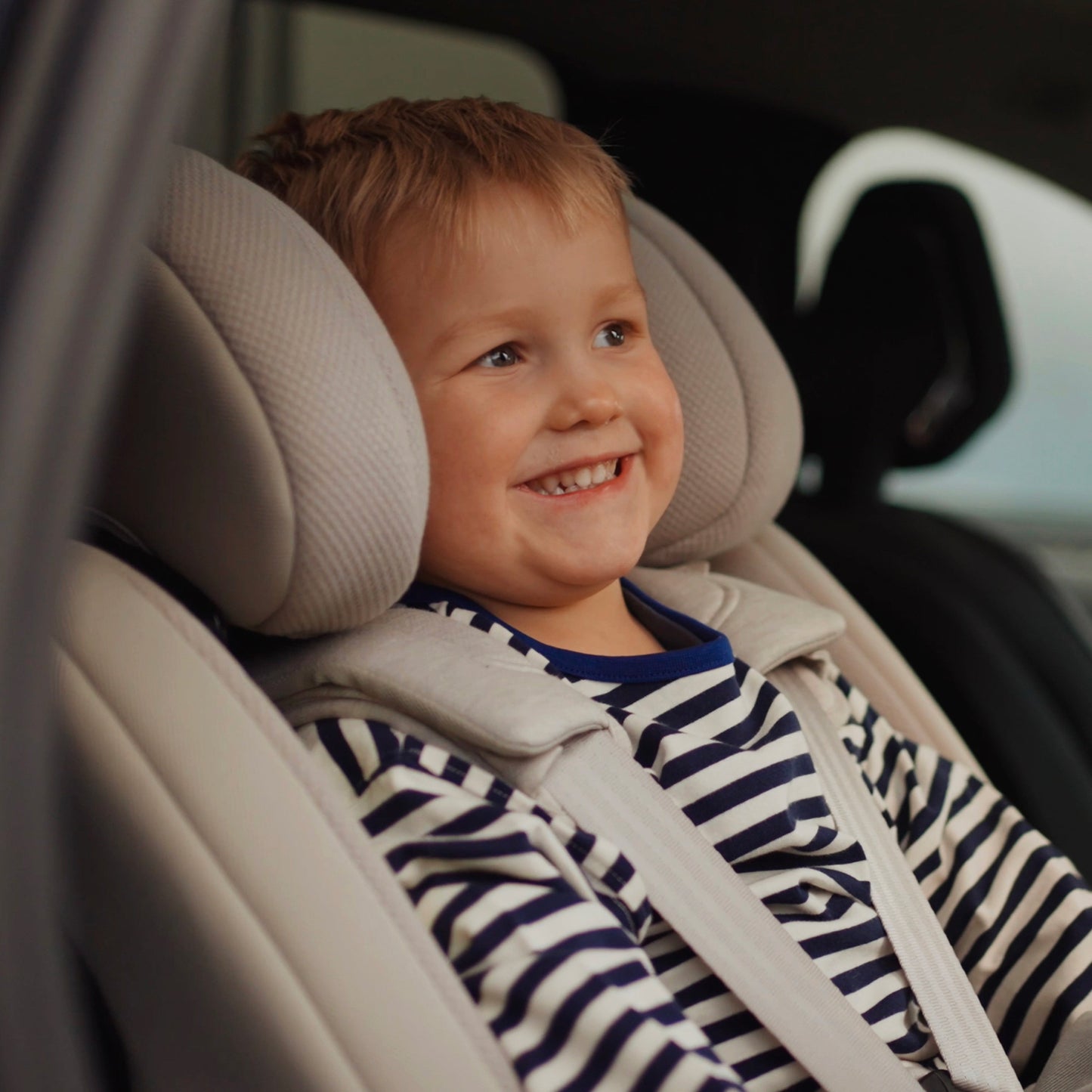 Approach Plus 360 Car Seat Natural Taupe