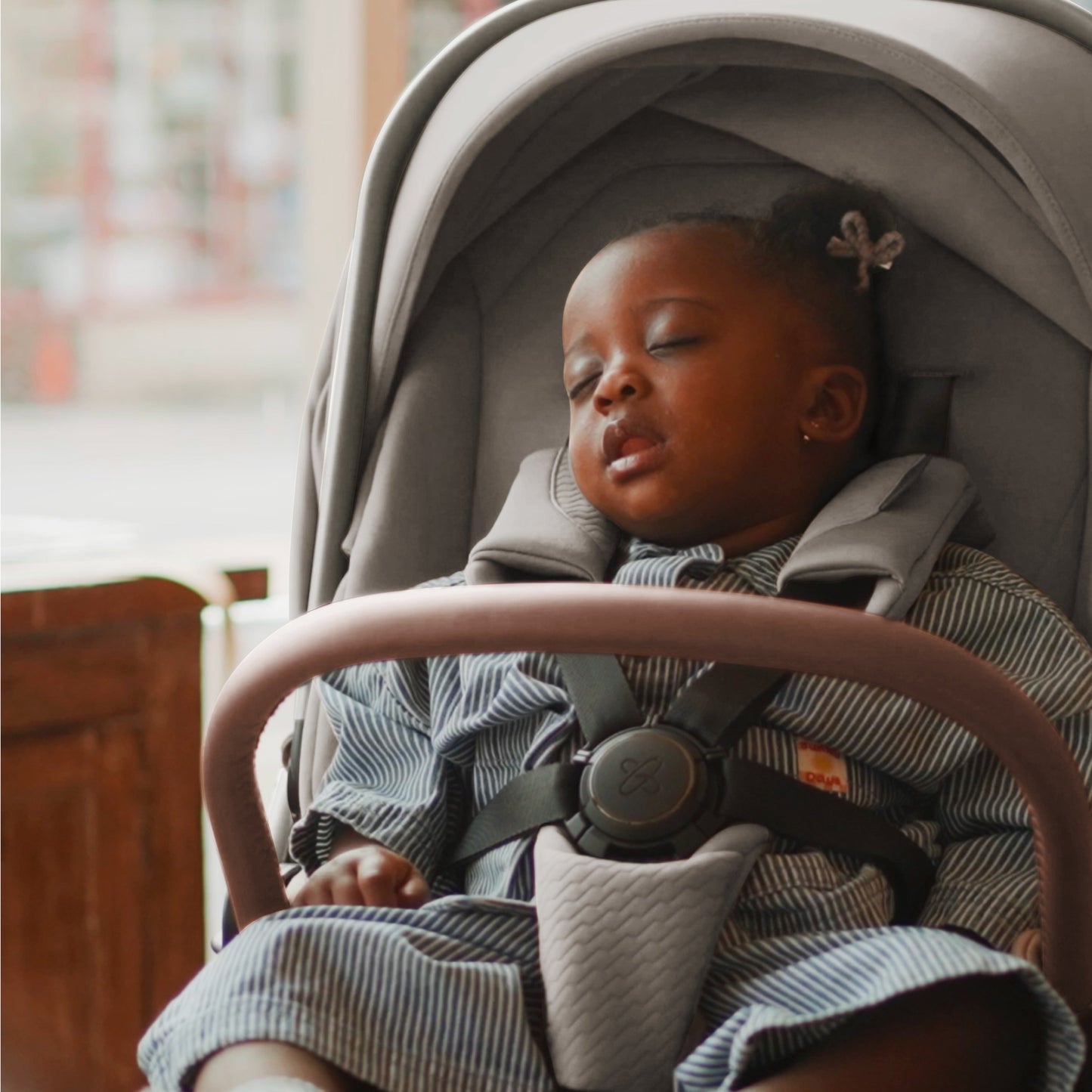 Cove Champagne Travel System Accessory Bundle (8 Piece)