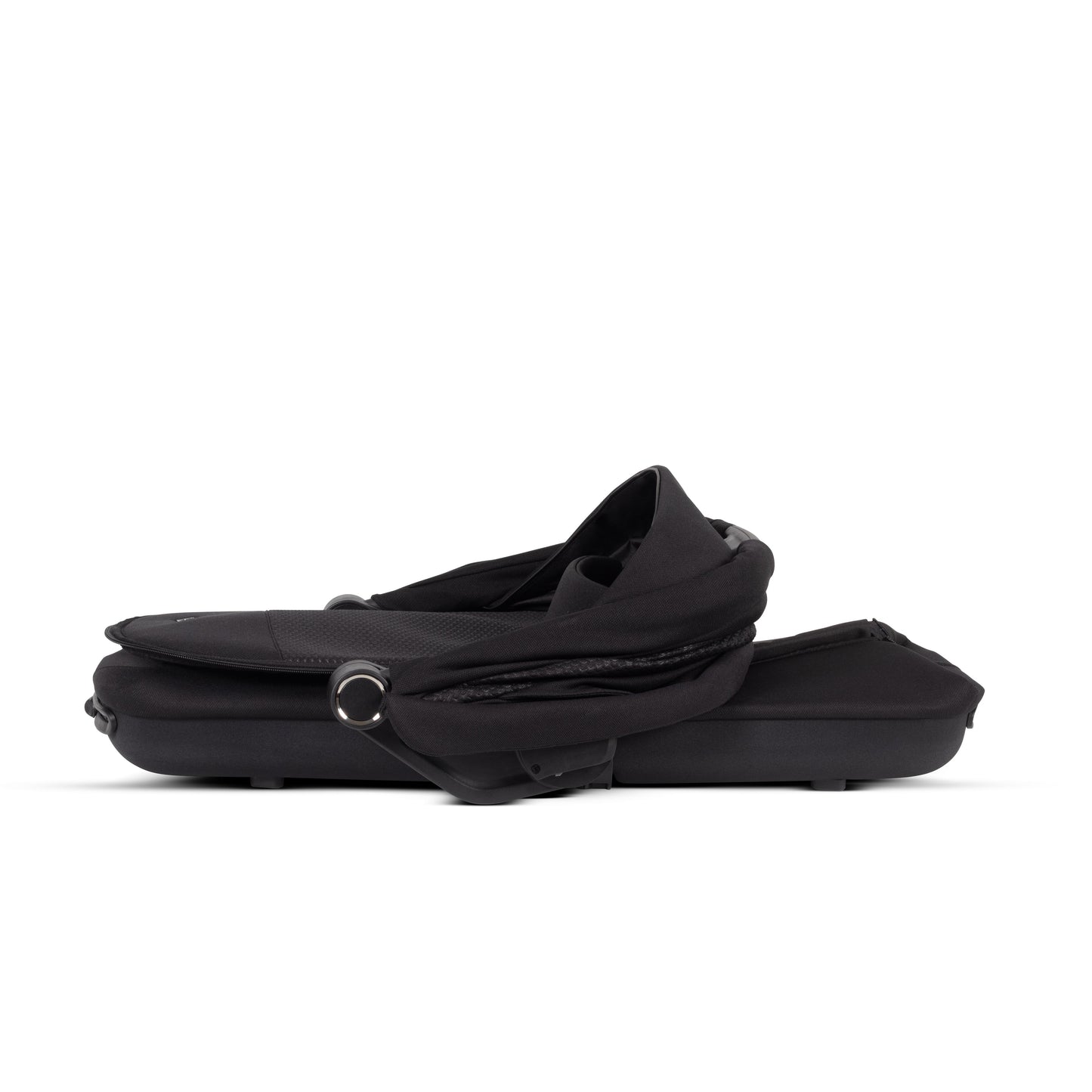 Dune Compact Folding Carrycot Space