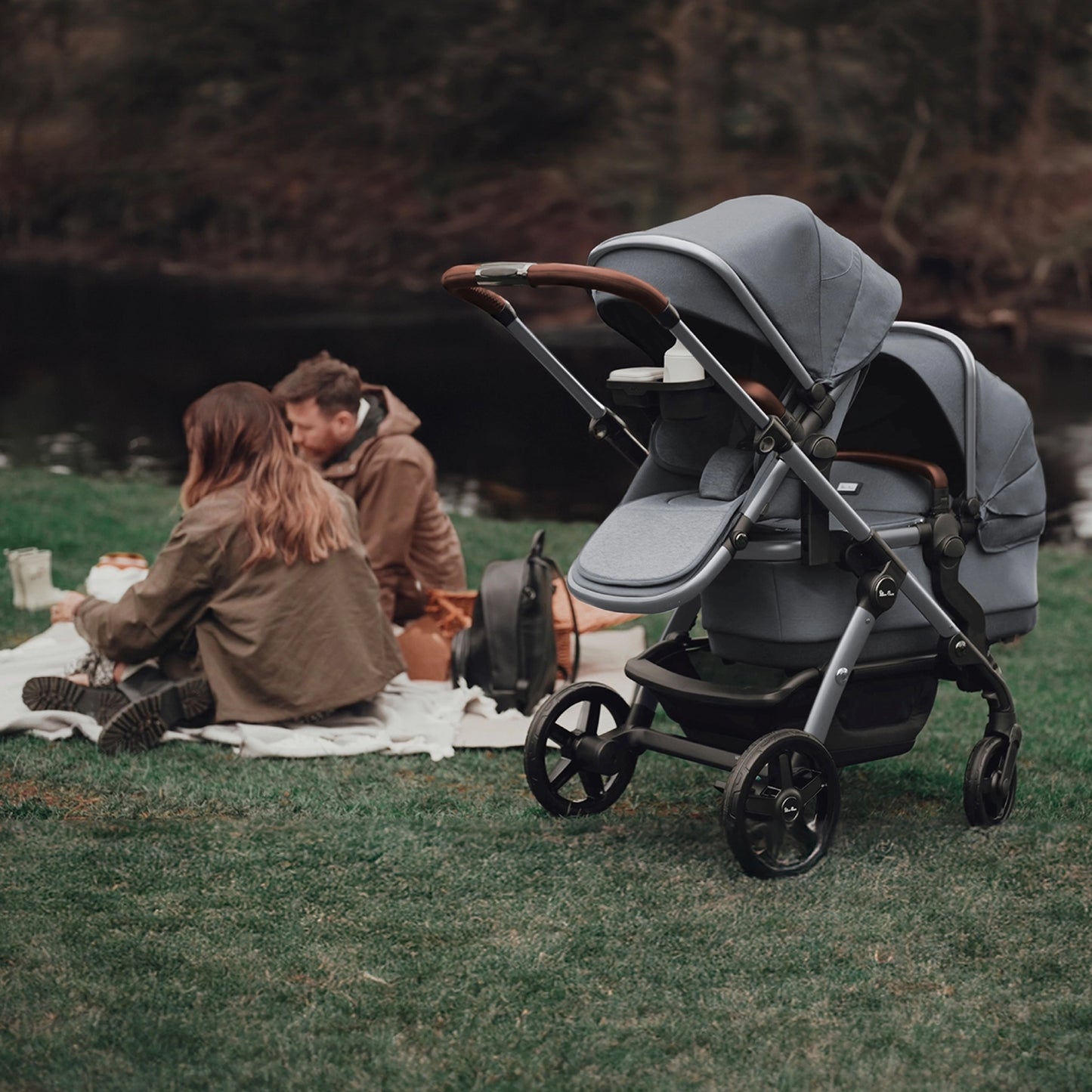 Wave Lunar Travel System & Dream i-Size Travel Pack Bundle (12 Piece)